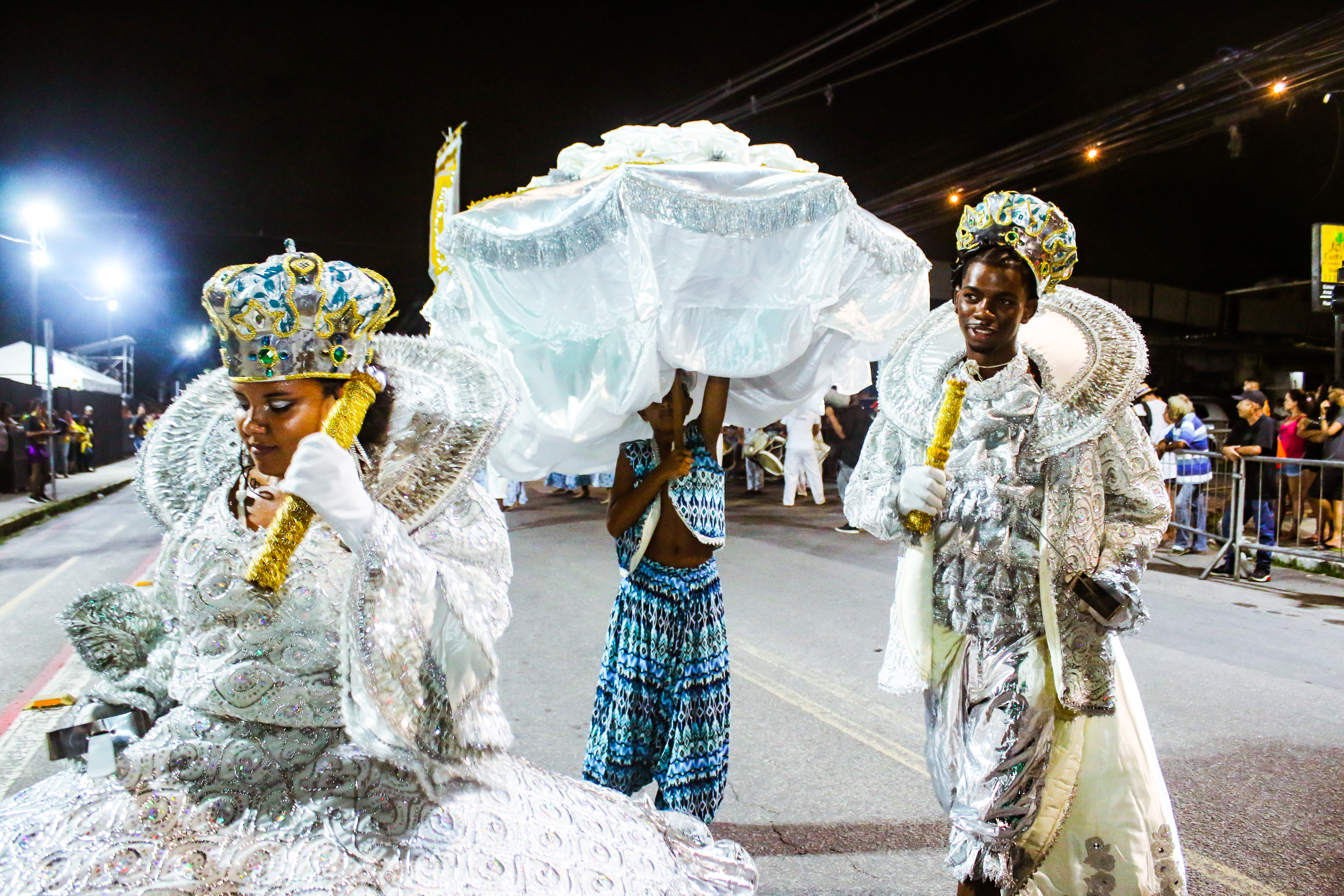 Cortejo do Maracatu Nação de Oxalá